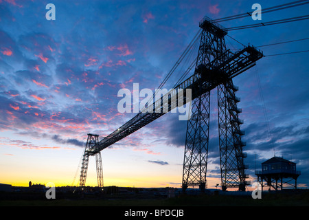 Schwebefähre Newport Gwent Wales bei Sonnenuntergang Stockfoto