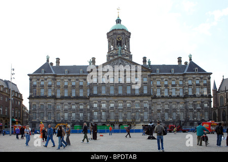 Konininklijk Paleis im Damplatz in Amsterdam Stockfoto