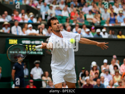 Philipp Petzschner Deutschlands in Aktion bei den Wimbledon Championships 2010 Stockfoto