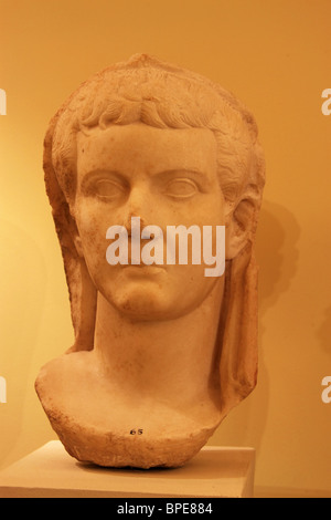 Marmor-Porträt der römische Kaiser Tiberius (14-37 n. Chr.), Archäologisches Museum, Heraklion, Kreta, Griechenland Stockfoto