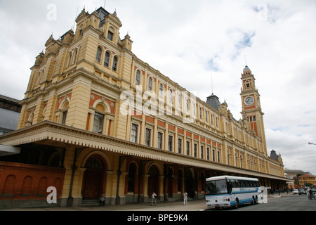 Estacao da Luz Bahnhof, Sao Paulo, Brasilien. Stockfoto