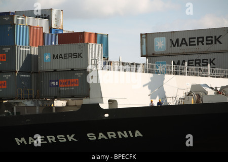 "Maersk Sarnia" Containerschiff ankommenden Southampton Container Liegeplatz Stockfoto