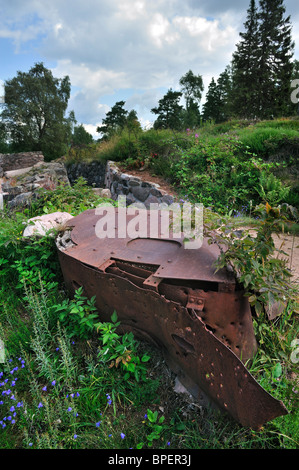 WW1 Einschusslöcher in Eisen Beobachtung Turm aus Graben in den ersten Weltkrieg ein Schlachtfeld Le Linge an Orbey, Elsass, Frankreich Stockfoto