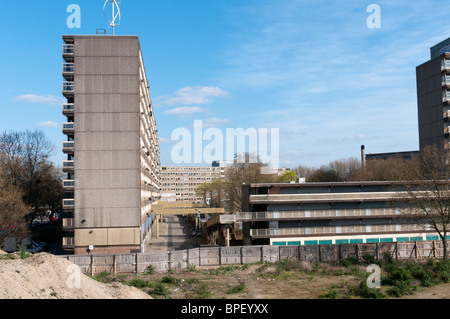 Ashenden Block von Heygate Estate, Elephant &amp; Castle, Walworth, Süd-London Stockfoto