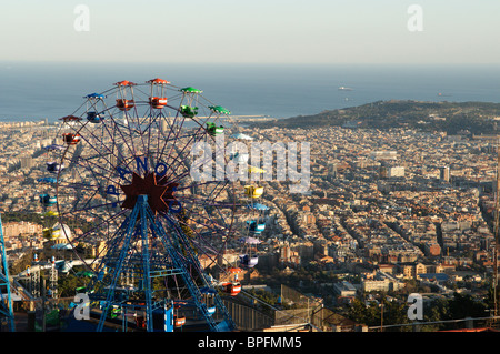 Riesenrad in Tibidabo Vergnügungspark, Montjuic, Barcelona, Spanien Stockfoto