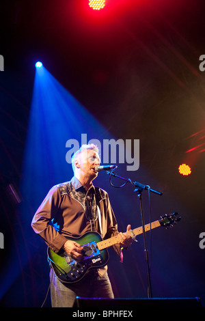 Billy Bragg auf dem Green Man Festival 2010, Glanusk Park, Brecon Beacons, Wales Stockfoto