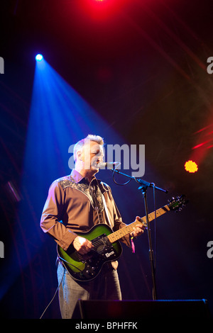 Billy Bragg auf dem Green Man Festival 2010, Glanusk Park, Brecon Beacons, Wales Stockfoto