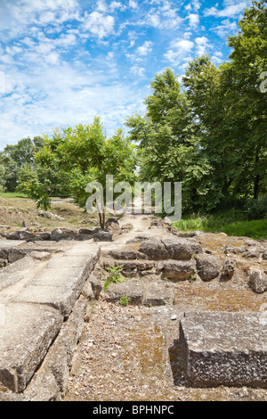 Details der Ausgrabungsstätte Dion im Frühjahr, Griechenland. Stockfoto