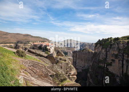Varlaam und Roussanou Klöster in Meteora Kalambaka, Griechenland. Stockfoto