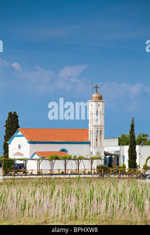 Agios Nikolaos-Kloster auf dem Vistonida-See bei Porto Lagos, Griechenland Stockfoto