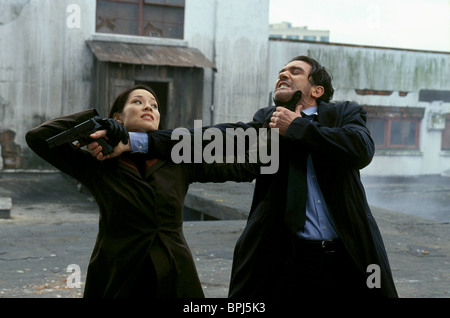 Lucy Liu Antonio Banderas Ballistic Ecks Vs Sever 2002 Stockfotografie Alamy