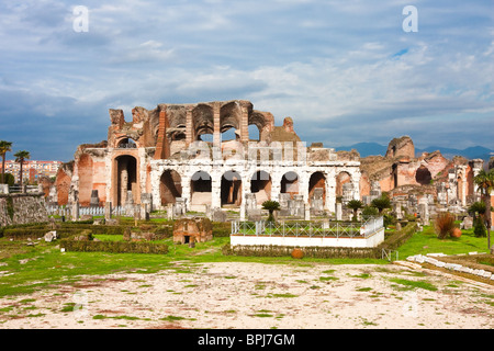 Santa Maria Capua Vetere Amphitheater in Capua Stadt, Italien im Dezember 2009. Stockfoto