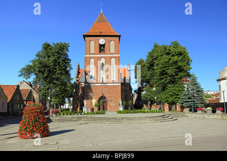 Pfarrei St. Jakobskirche der Apostel in Tolkmicko, Polen. Stockfoto