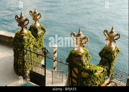 Anlegestelle der Villa del Balbianello, Lenno, Comer See, Lombardei, Italien Stockfoto