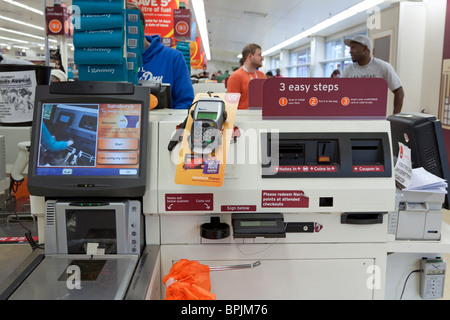 SB-Kasse - Sainsburys - Camden Town - Londonon Stockfoto