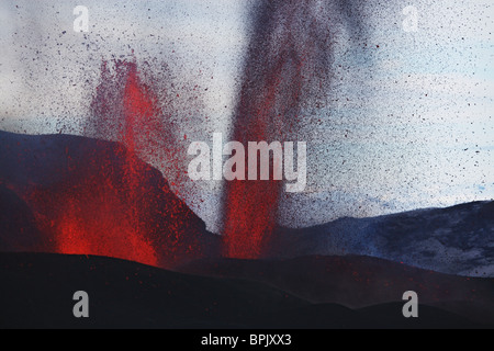 25. März 2010 - Verlängerung Ausbruch, Lavafontänen, Eyjafjallajökull, Island. Stockfoto