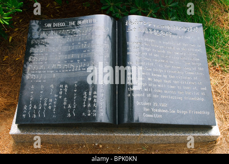 Yokohama-San Diego Schwester Stadt Gedenktafel an die Japanese Friendship Garden im Balboa Park, San Diego, Kalifornien Stockfoto