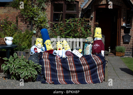 Simpson Vogelscheuchen auf einem Scarecrow Festival Stockfoto