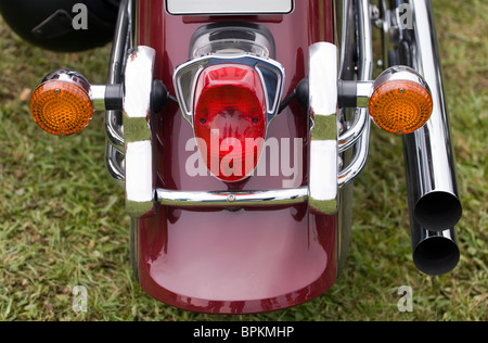 Detail der die Sicht nach hinten auf dem Motorrad. Stockfoto