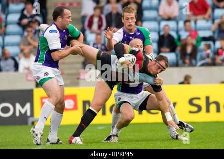 6. September 2009; Twickenham Middlesex: Harlekine RL V Castleford Tigers spielen in der Super-League führen am Boden bücken Stockfoto