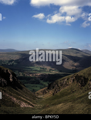 Blick über Wasdale in Richtung Buckbarrow von Whin Rigg Illgill Kopf, Lake District, Cumbria England Stockfoto