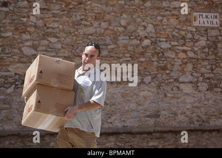 Wichtigsten Platz Placa De La Vila im Hügel Festung mittelalterlichen Stadt von Begur nahe der Costa Brava in Katalonien in Spanien Stockfoto