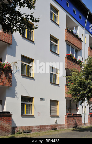 Schoenlanker Strasse moderne Wohnsiedlung, Bruno Taut, Paul-Heyse-Straße, Prenzlauer Berg, Pankow, Berlin, Deutschland. Stockfoto