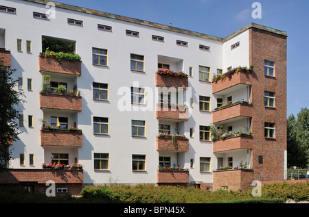 Schoenlanker Strasse Berlin Modernism Housing Estate, Ernst-Fürstenberg-Straße, Prenzlauer Berg, Pankow, Berlin, Deutschland. Stockfoto