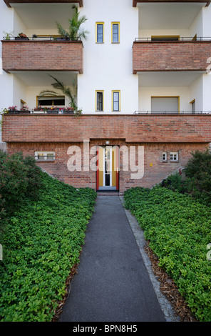 Schoenlanker Strasse Berlin Modernism Housing Estate, Ernst-Fürstenberg-Straße, Prenzlauer Berg, Pankow, Berlin, Deutschland. Stockfoto