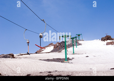 Skilift am Berg Elbrus in Russland Stockfoto