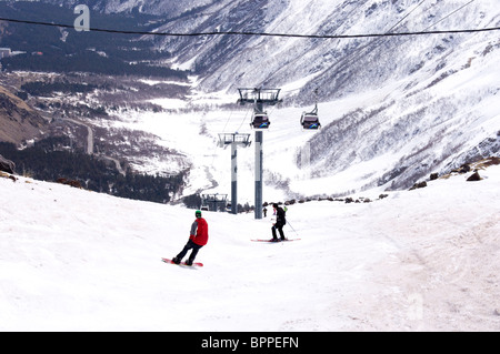 Ski Alpin am Berg Elbrus in Russland Stockfoto