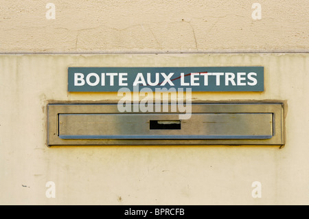 Französische "Boite aux lettres" (Letterbox) Stockfoto