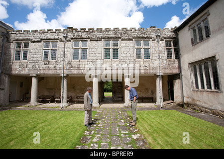 Godolphin House, eine magische Cornish Eigenschaft aus dem Jahre 1475 und seine schon früheren Gärten. Foto: Jeff Gilbert Stockfoto