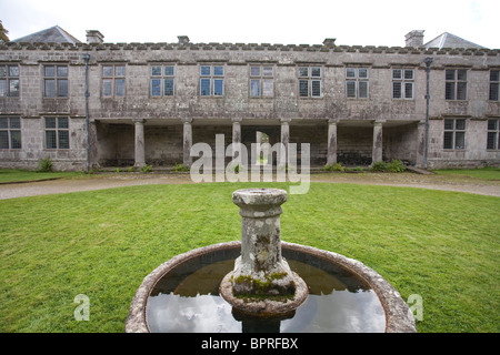 Godolphin House, eine magische Cornish Eigenschaft aus dem Jahre 1475 und seine schon früheren Gärten. Foto: Jeff Gilbert Stockfoto