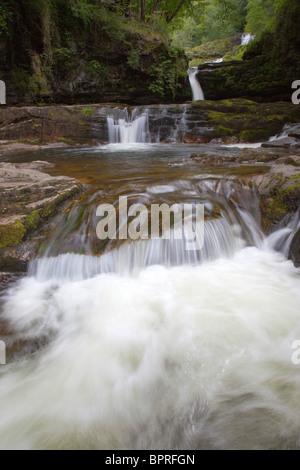 Sgwd Isaf Clun Gwyn Wasserfall; Afon Mellte; Brecon Beacons; Wales Stockfoto