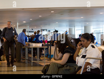 Flughafensicherheit, John Kennedy Flughafen, New York, USA Stockfoto