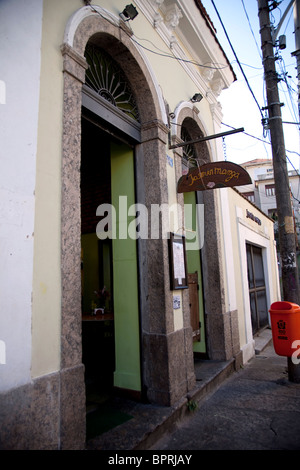 Santa Teresa, die Hügel böhmischen Bezirk von Rio De Janeiro, Brasilien, die schnell gentrified geworden ist. Stockfoto