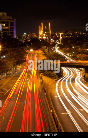 Stadt von Brisbane in der Nacht Stockfoto