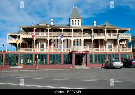 Das Grand Pacific Hotel, mit Blick auf das Meer bei Lorne, an der Great Ocean Road, Victoria, Australien Stockfoto