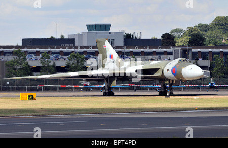 Avro Vulcan-Bomber, Vulcan Deltaflügel Kampfflugzeug Farnborough Airfield in Hampshire, England. Stockfoto