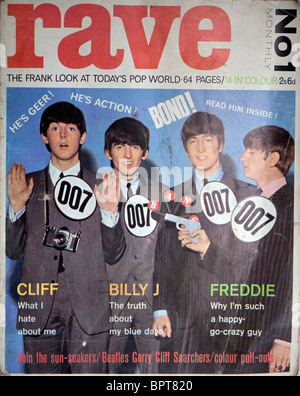 Abdeckung der sechziger Jahre Magazin Rave The Beatles zeigt. Stockfoto