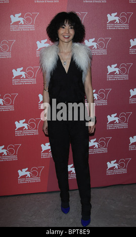 MAGGIE CHEUNG BESSER LEBEN PHOTOCALL. 67. Venedig FILM FESTIVAL Venedig Italien 3. September 2010 Stockfoto