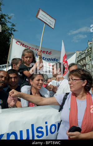 Paris, Frankreich, Frauen und Familien in der "Liga der Menschenrechte" Proteste gegen Roma, Zigeuner Ausweisungen durch die französische Regierung Stockfoto