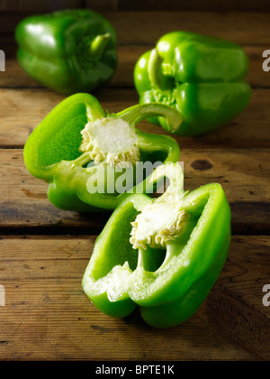 Grüner Paprika-Fotos, Bilder & Bilder Stockfoto