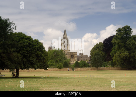 Blick in Richtung Christchurch College und Oxford Kathedrale von breiten Fuß und Merton Feld, Oxford, Oxfordshire, Vereinigtes Königreich Stockfoto