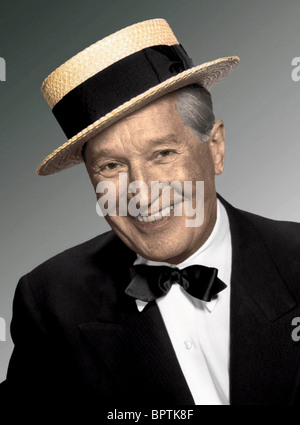 MAURICE CHEVALIER SCHAUSPIELER (1967) Stockfoto