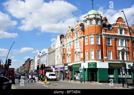 Kilburn High Road, Kilburn, London Borough of Camden, Greater London, England, United Kingdom Stockfoto