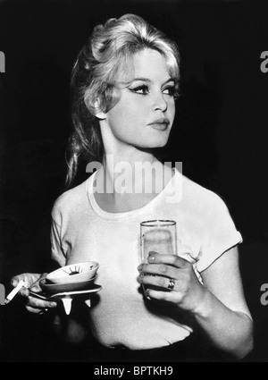 Brigitte Bardot, 1968 Stockfotografie - Alamy