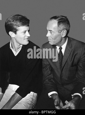 PETER FONDA & HENRY FONDA AKTEURE SOHN & VATER (1972) Stockfoto