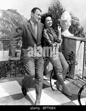 JOSEPH COTTEN & PATRICIA MEDINA HEIRATETE SCHAUSPIELER & SCHAUSPIELERIN (1960) Stockfoto